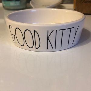 ✨✨Rae Dunn Kitty bowl✨✨